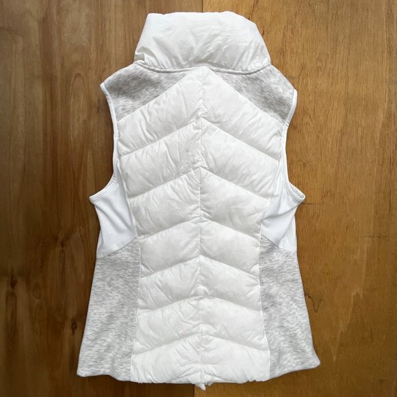BE BY BLANC NOIR QUILTED ASYMMETRICAL DOWN PUFFER VEST Women’s sz M White - Picture 5 of 9